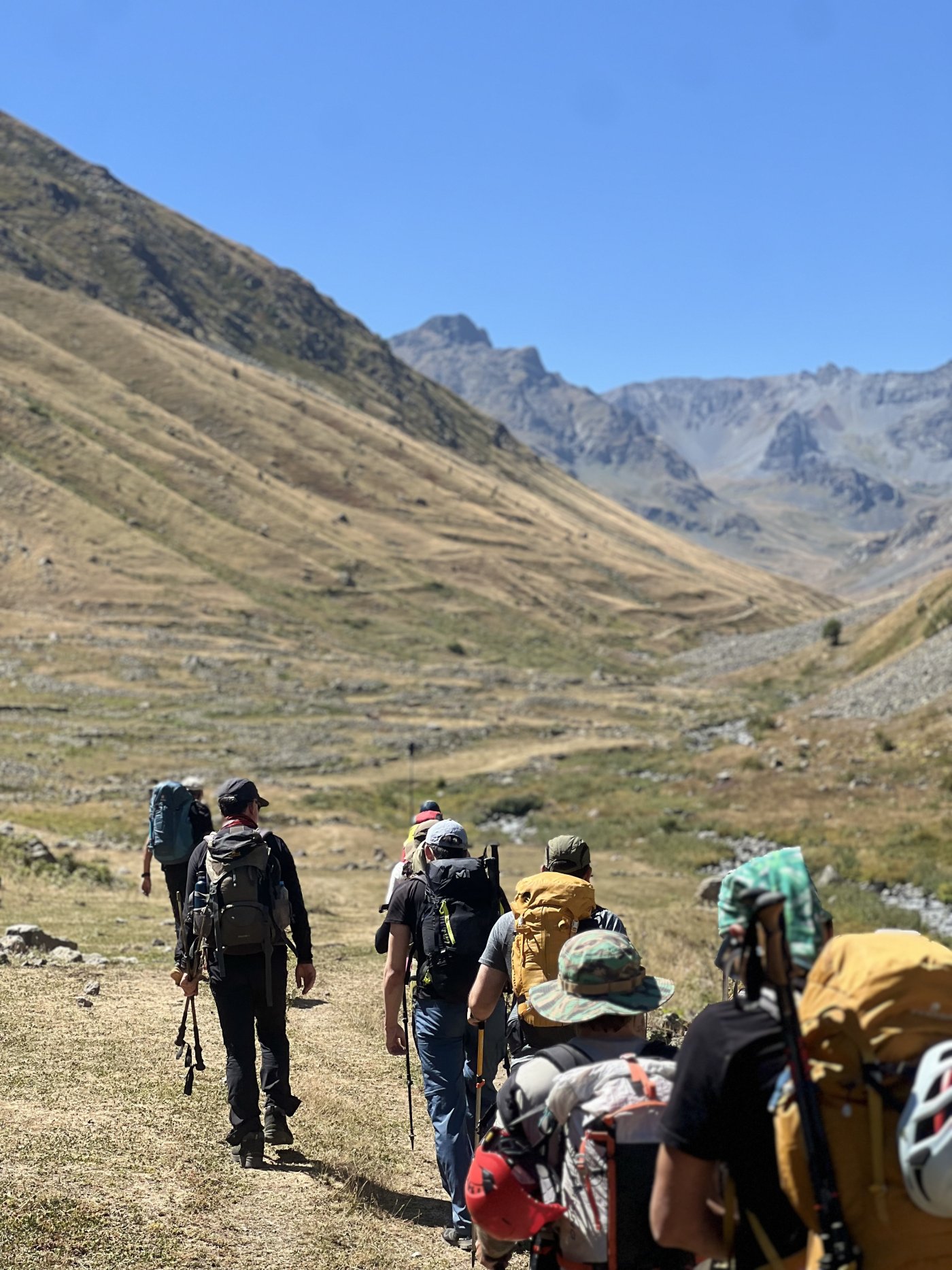Sizleri Aramızda Görmek İsteriz