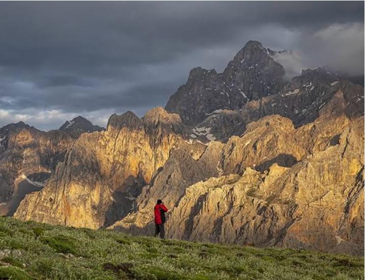 KARASAY EZNEVİT ZİRVE FAALİYETİ